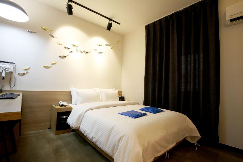 غرفة قياسية, Hampton Inn Frostburg