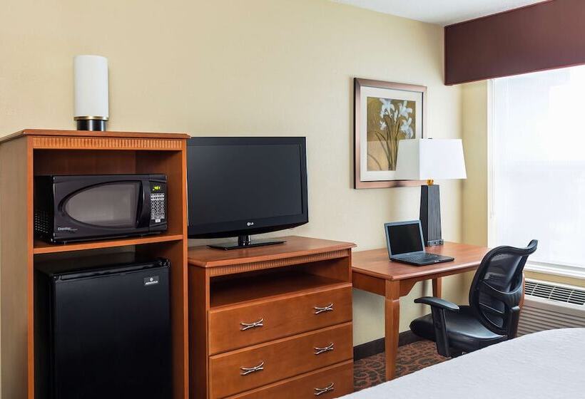 إستوديو قياسى, Hampton Inn Minneapolis/burnsville
