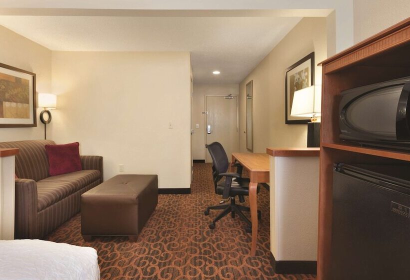 إستوديو قياسى, Hampton Inn Minneapolis/burnsville