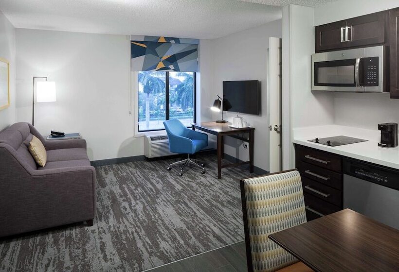 جناح, Hampton Inn & Suites By Hilton Miami Doral/dolphin Mall