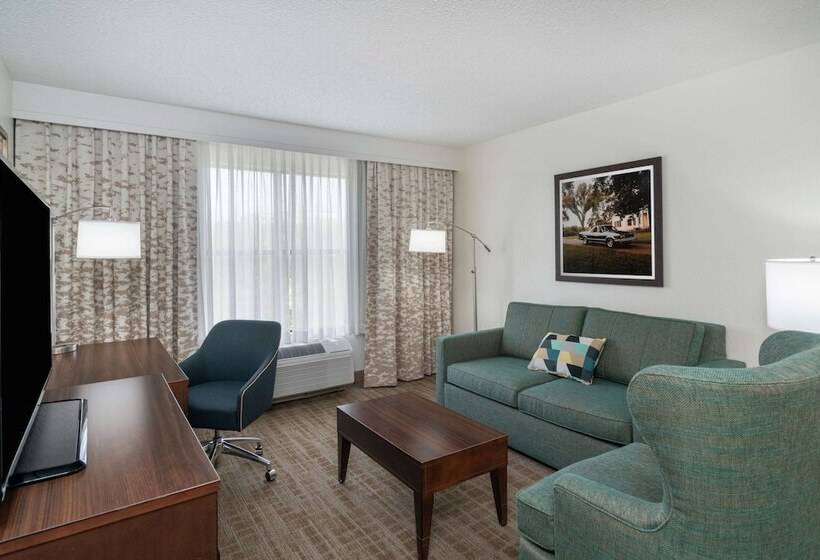 جناح, Hampton Inn & Suites Nashville/franklin
