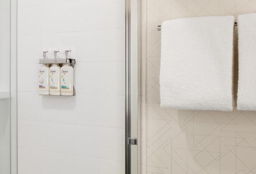 Номер Премиум, Holiday Inn Express Fremont, An Ihg