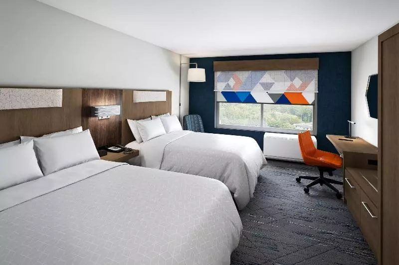 クイーンサイズベッドのスタンダードルーム, Holiday Inn Express Fremont, An Ihg