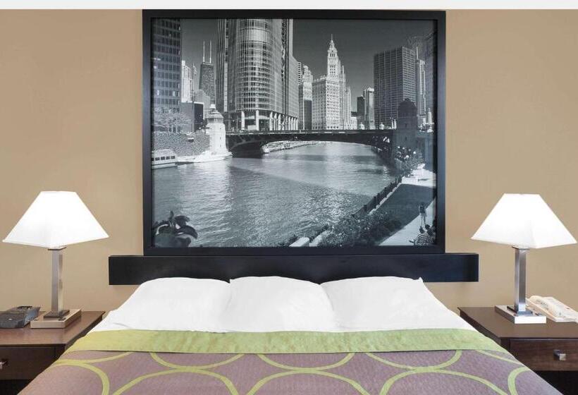 اتاق استاندارد با تخت بزرگ برای معلولان, Super 8 By Wyndham Morton Grove/chicago
