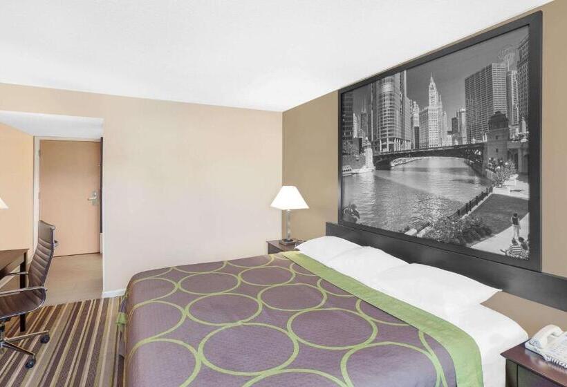 اتاق استاندارد با تخت بزرگ برای معلولان, Super 8 By Wyndham Morton Grove/chicago