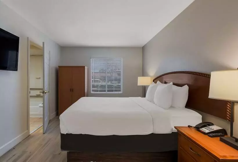 身障者適用スイートルーム, Surestay Plus Hotel By Best Western Tempe University