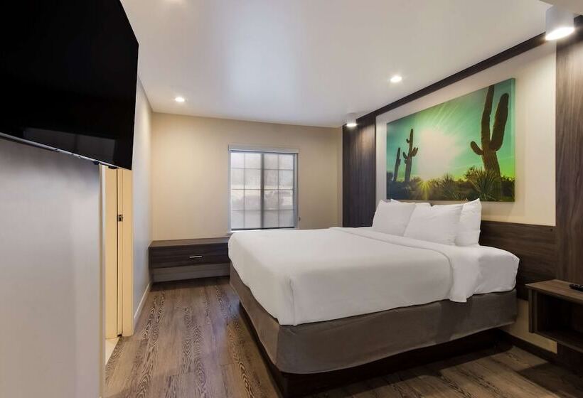 سوییت, Surestay Plus Hotel By Best Western Tempe University