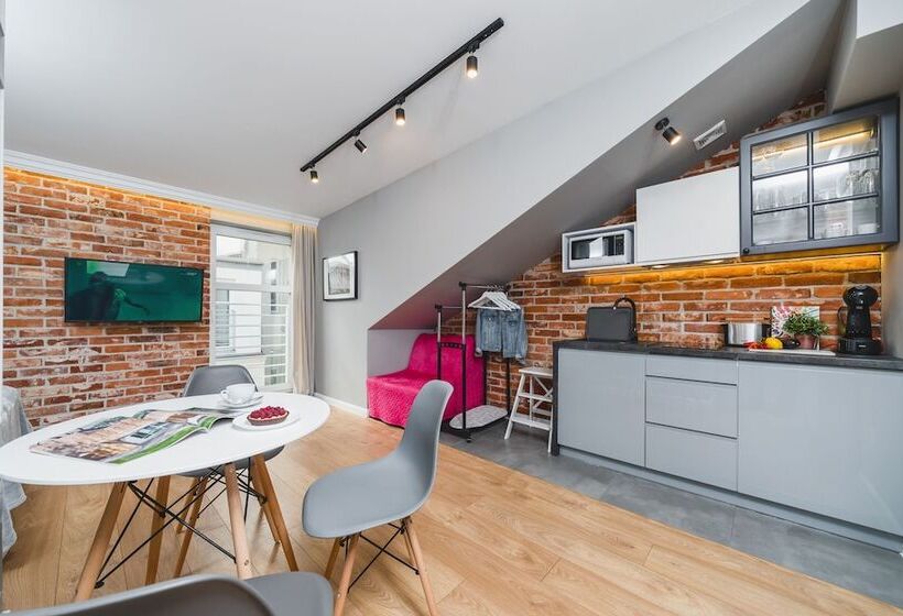 标准工作室, Barbakan Residence Old Town