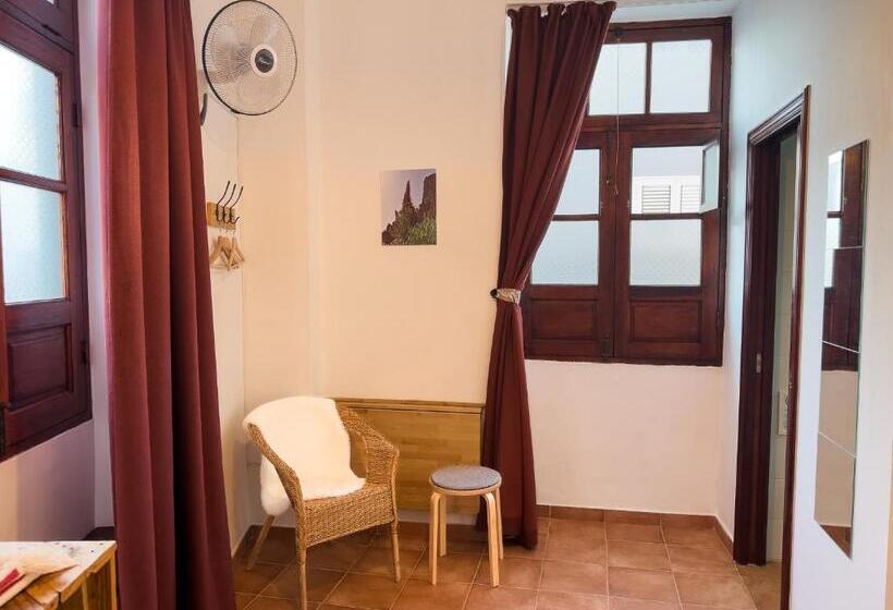 スタンダードルーム, Tabaiba Guesthouse