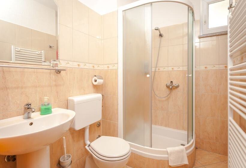 基本间, Guest House Davor Tomas