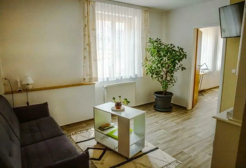 スイート（家族用）, Pension Bergstube