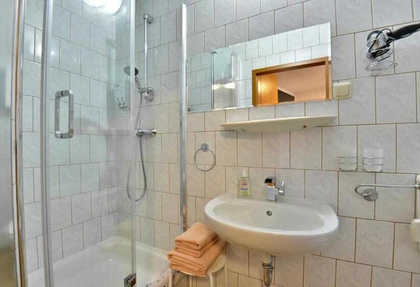 Номер Стандарт, Pension Bergstube