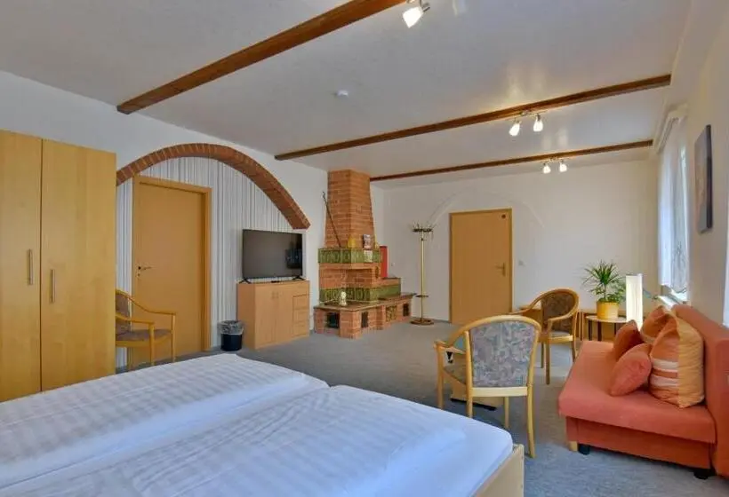 ジュニアスイート, Pension Bergstube