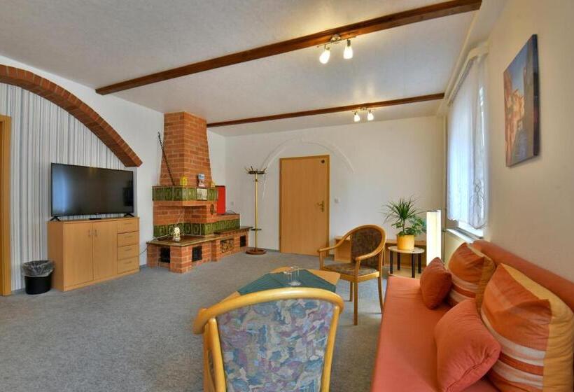 주니어 스위트, Pension Bergstube