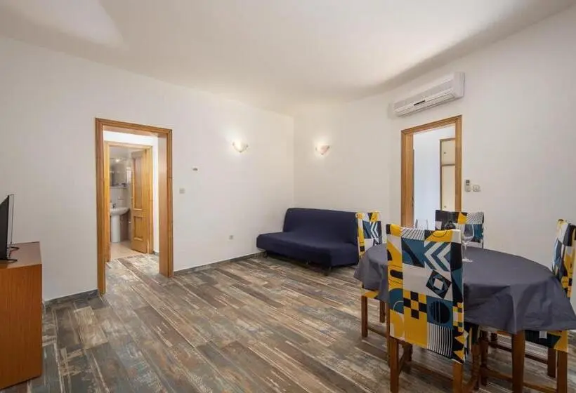 2ベッドルームアパートメント, Apartments Lapida