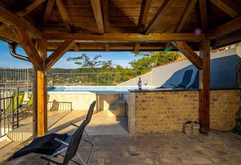 침실 1개 발코니 아파트, Apartments Lapida