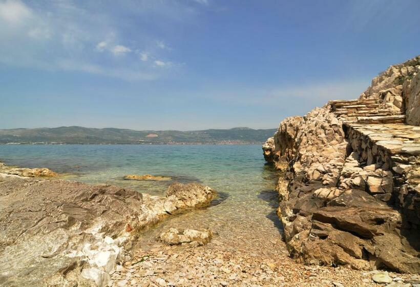 شقة غرفة واحدة, Apartments Tojčić