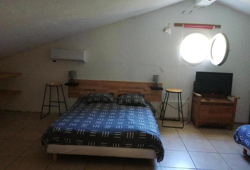 4인용 스탠다드 룸, Berbi Rosse