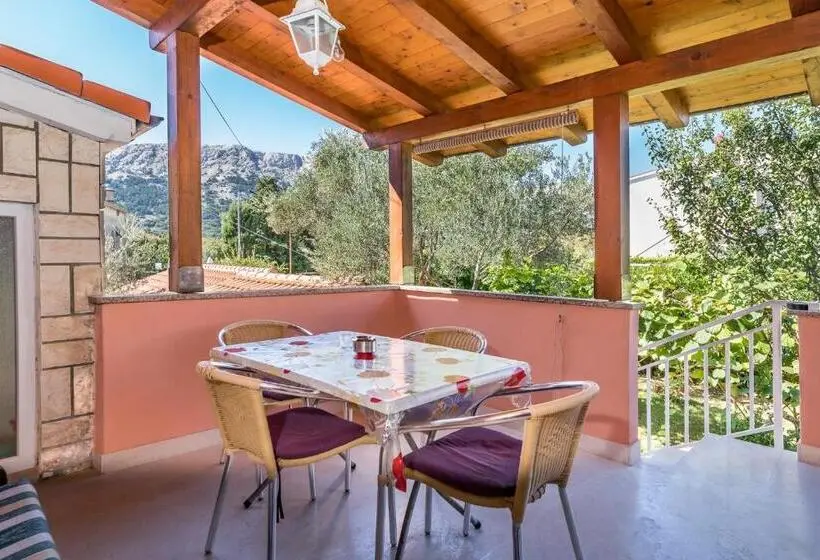 テラス付き１ベッドルームアパートメント, Villa Schober Baška