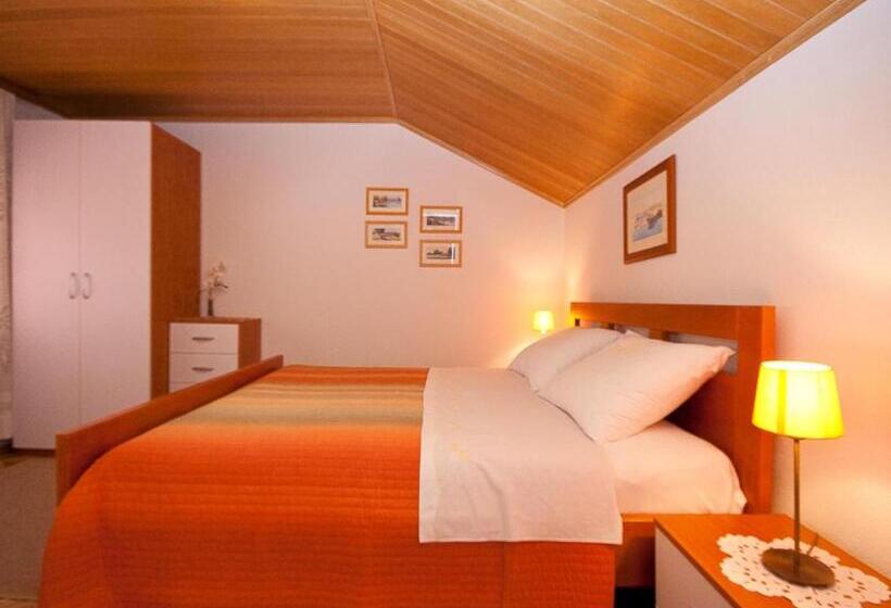 דירת חדר עם טרסה, Villa Schober Baška