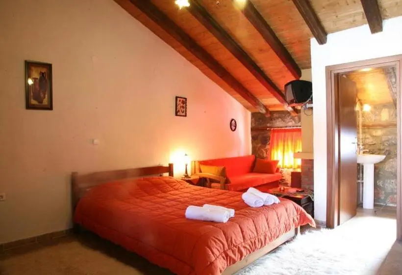 エコノミートリプルルーム, Eleni S Guesthouse