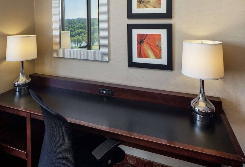 스탠다드 룸 더블 침대 2개, Doubletree By Hilton Cherry Hill Philadelphia