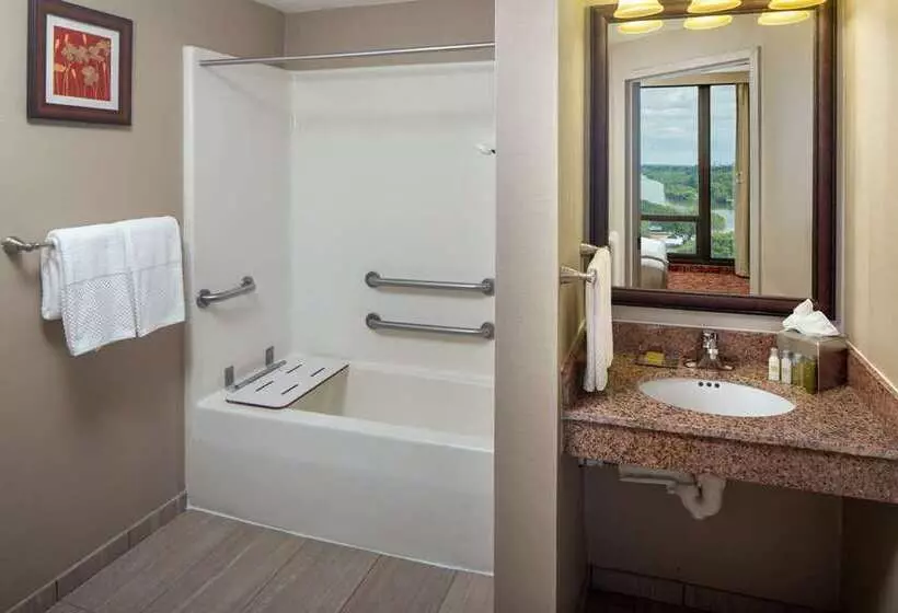 身障者適用スタンダードルーム, Doubletree By Hilton Cherry Hill Philadelphia