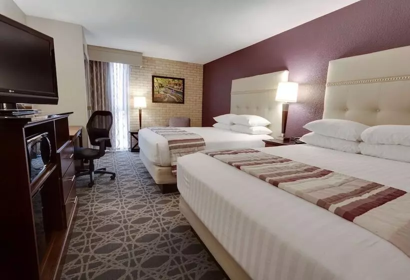 デラックスルーム, Drury Inn & Suites San Antonio Northeast