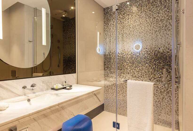 스위트, Embassy Suites By Hilton Lexington Green