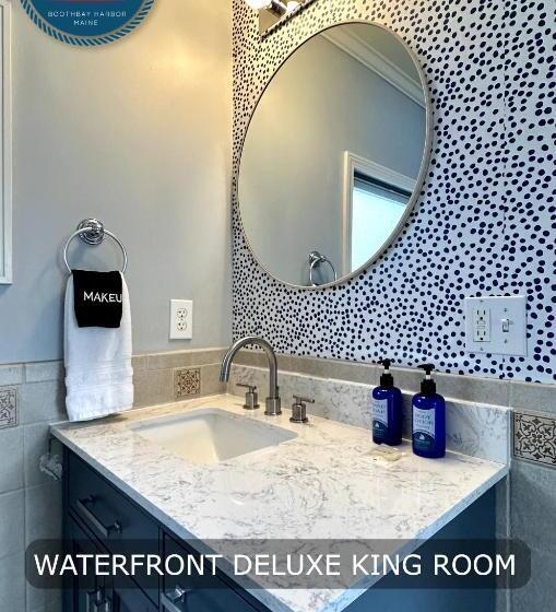 Deluxe Szoba Kind Size Bed, Harborage Inn On The Oceanfront