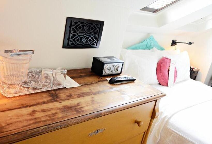 キングサイズベッドのスタンダードルーム, Havana