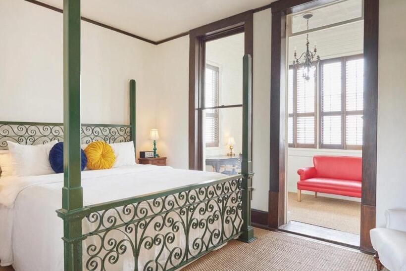 キングサイズベッドのスイートルーム, Havana