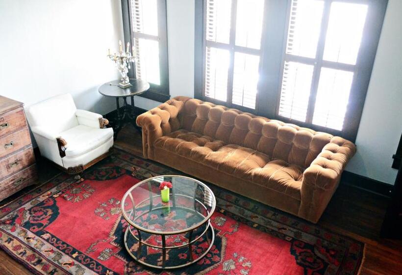 ペントハウススイート, Havana