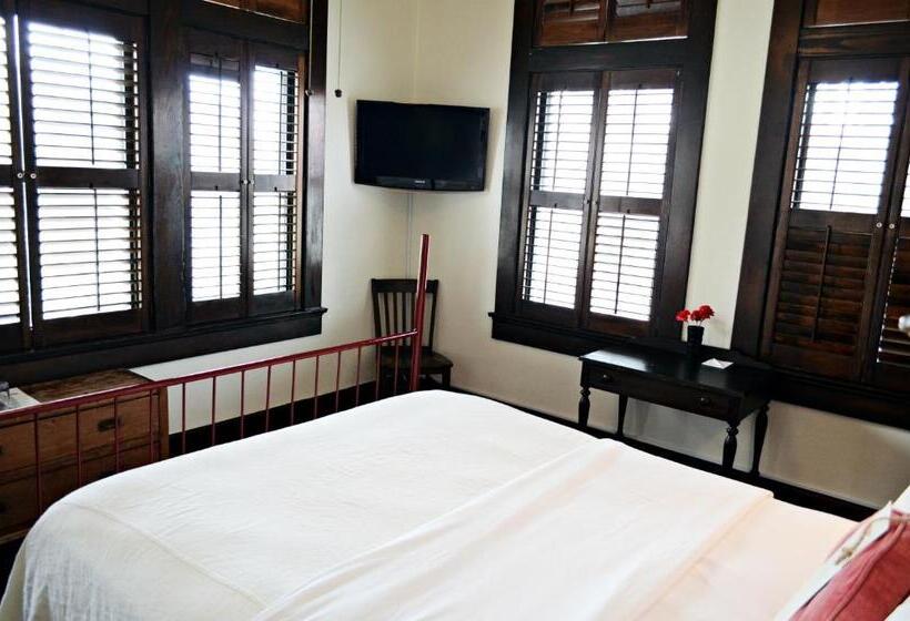 スタンダードルーム, Havana