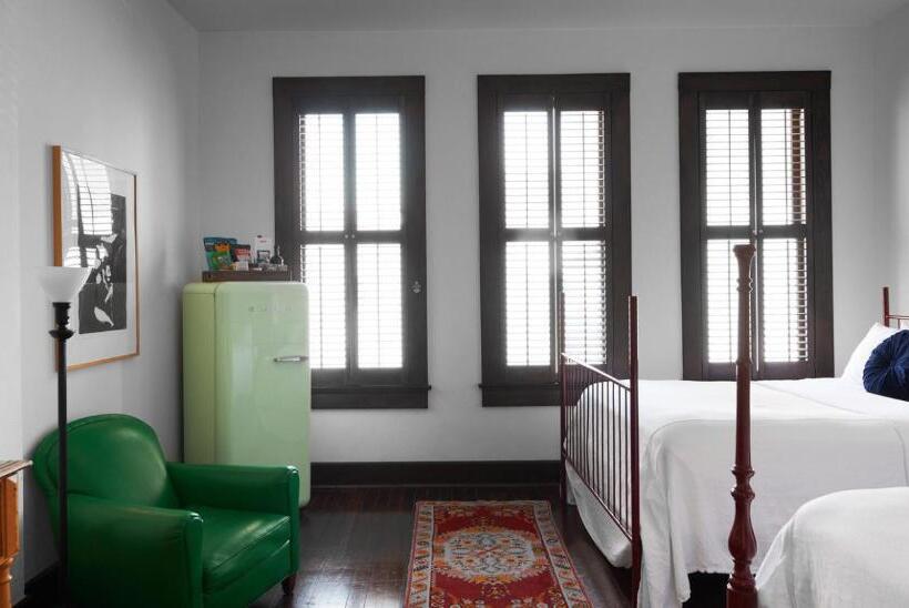 スタンダードルーム, Havana