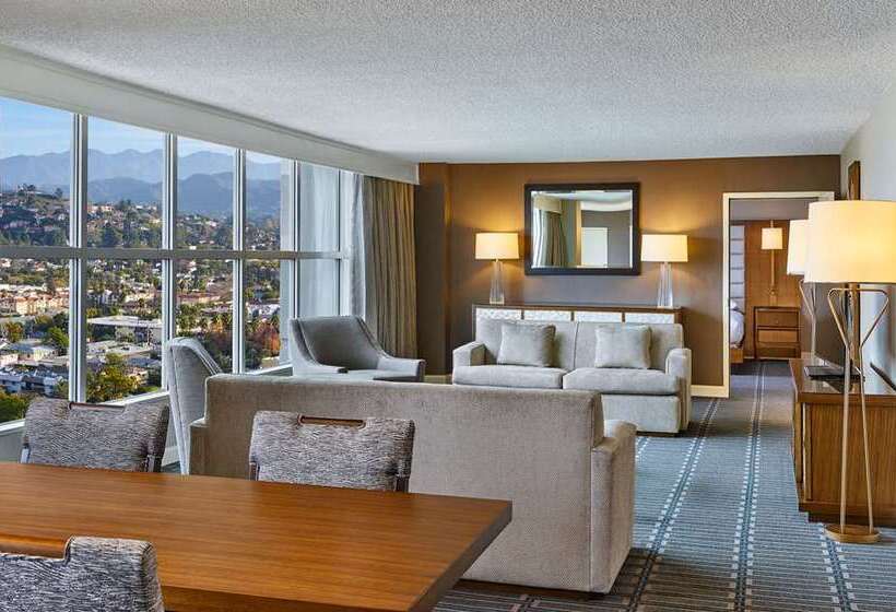 キングサイズベッドのエクゼクティブルーム, Hilton San Jose