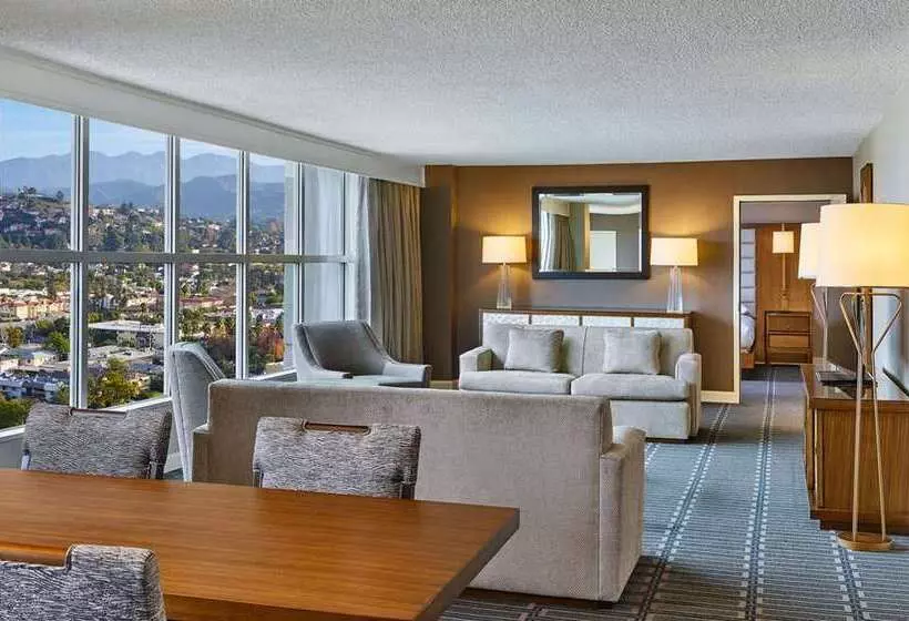 キングサイズベッドのエクゼクティブルーム, Hilton San Jose