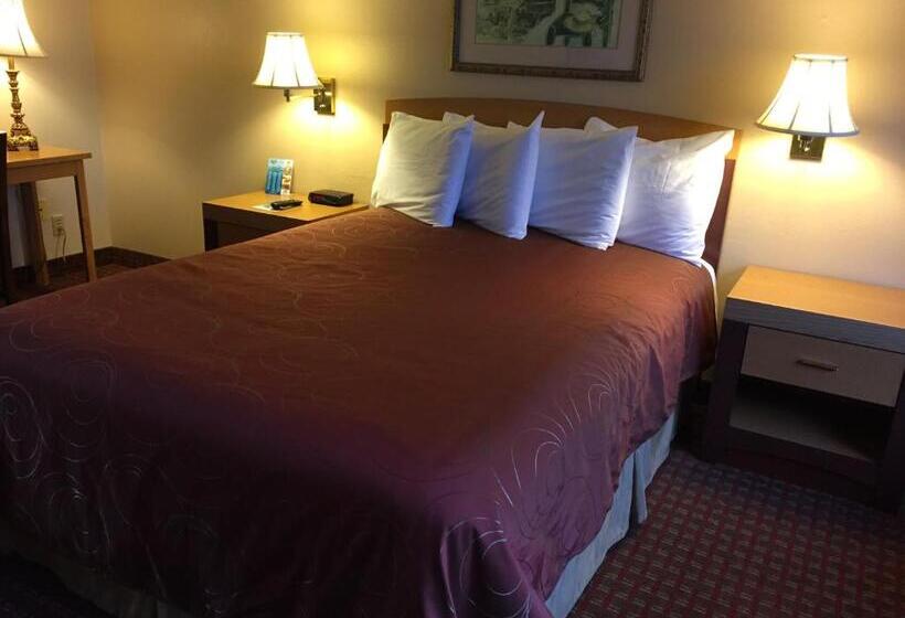 חדר סטנדרט עם מיטת קווין, Port Angeles Inn