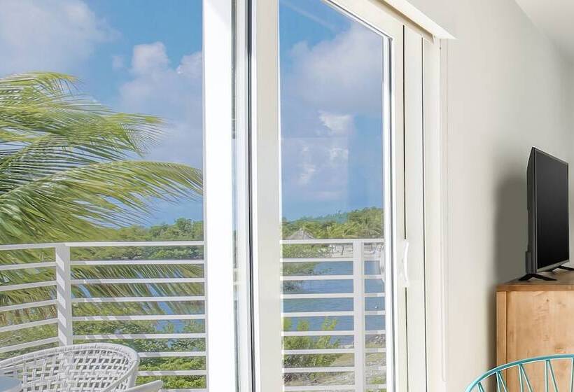 فيلا غرفة نوم واحدة مطلّة علي البحر, Fisher Inn Resort & Marina