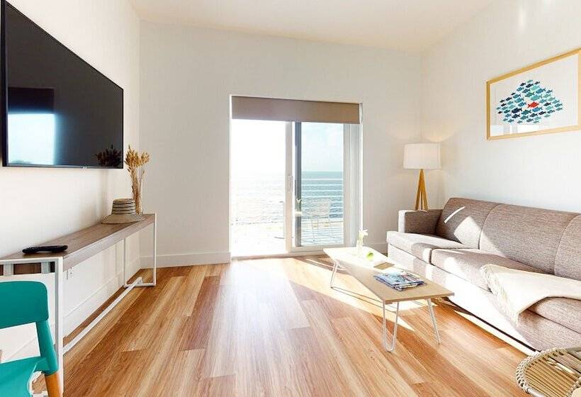 جناح سرير كينج, Fisher Inn Resort & Marina