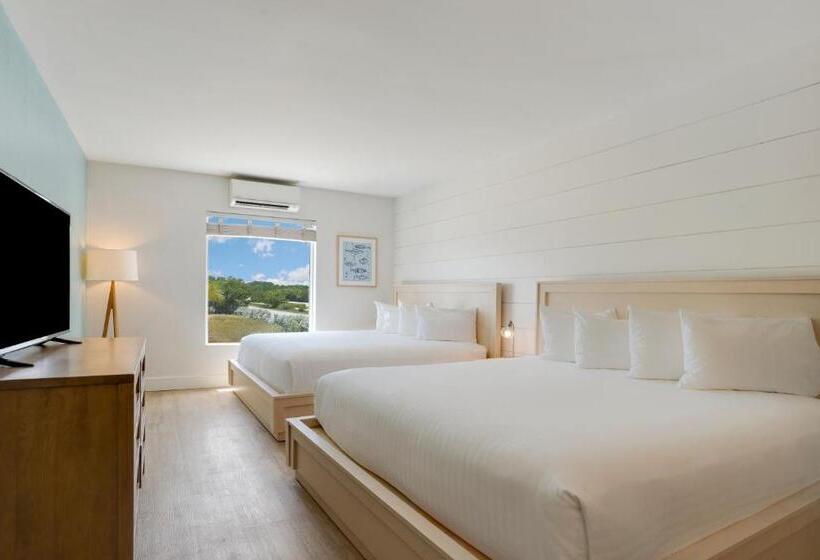 إستوديو قياسى, Fisher Inn Resort & Marina