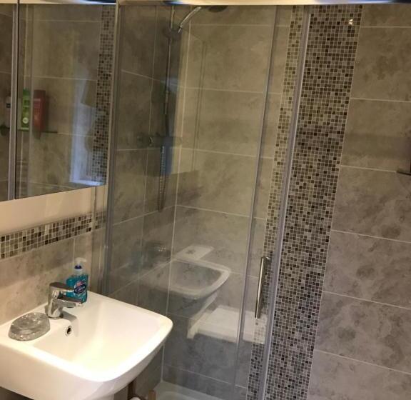 חדר סטנדרט, Sage House