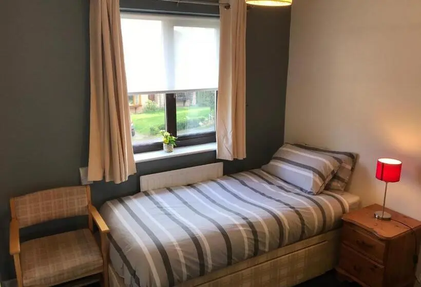 Standard Yhden Hengen Huone, Sage House