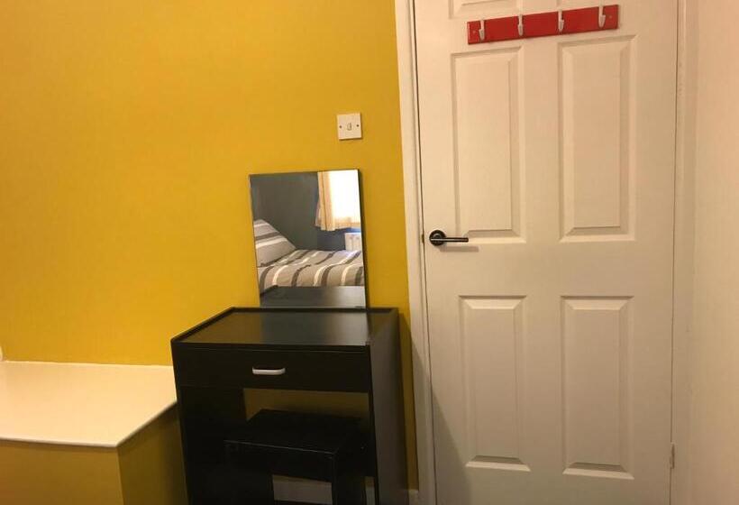 חדר סטנדרט יחיד, Sage House