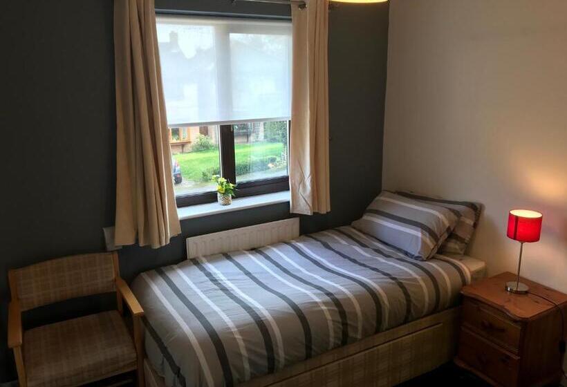 חדר סטנדרט יחיד, Sage House