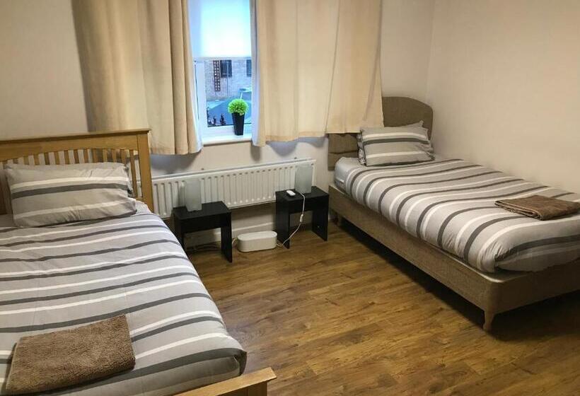 חדר סטנדרט, Sage House