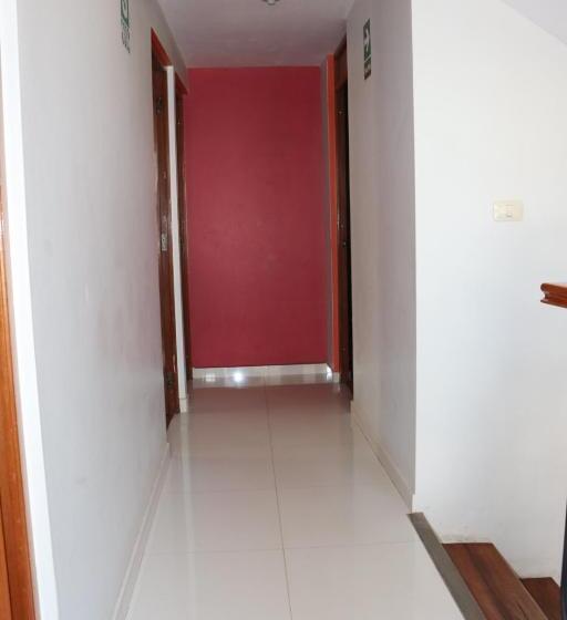 スタンダードシングルルーム, Balcones Del Titicaca Backpacker