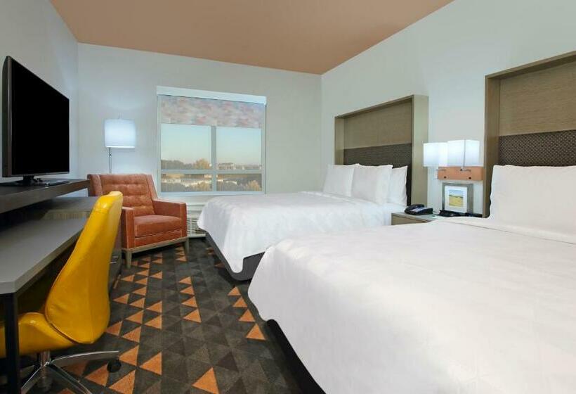 חדר סטנדרט מותאם לאדם עם מוגבלויות, Holiday Inn Hattiesburg   North, An Ihg