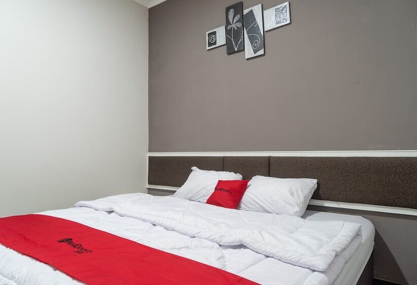 Номер Стандарт, Reddoorz Plus @ Sawah Besar