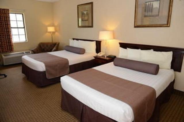 デラックスの４人部屋, Americas Best Value Inn Tunica Resort